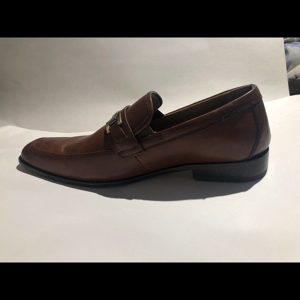 Vionic men slip on loafer